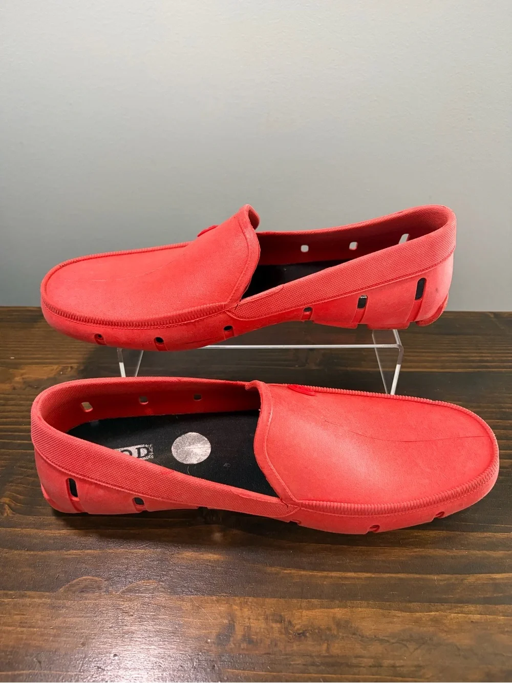 Izod Men’s Aqua Boat Shoes Red Slip-On Shoe (Size 8 USA, 39 BRA)